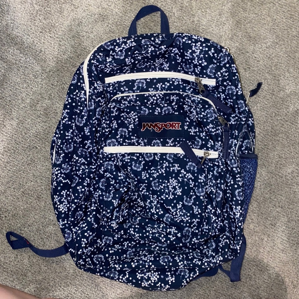 Jansport Blue Floral Backpack 💙